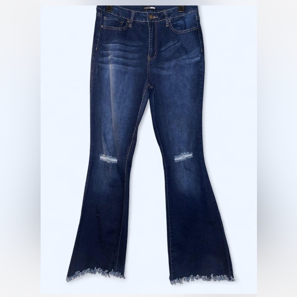 Fashion Nova Women's Blue Flared Jeans